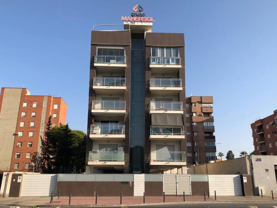Appartamento Apartamento Centrico Con Plaza De Garaje Y Piscina Murcia Esterno foto