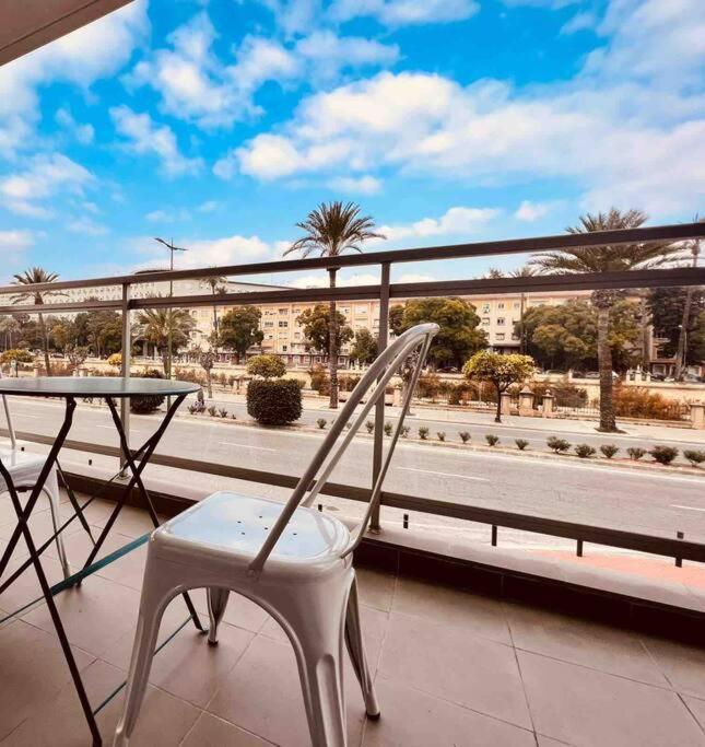 Appartamento Apartamento Centrico Con Plaza De Garaje Y Piscina Murcia Esterno foto